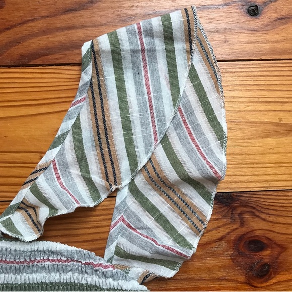 Shein Multi-Colored Curve Ruffle Cinch Crop Top, EUC, 3XL - Picture 5 of 11